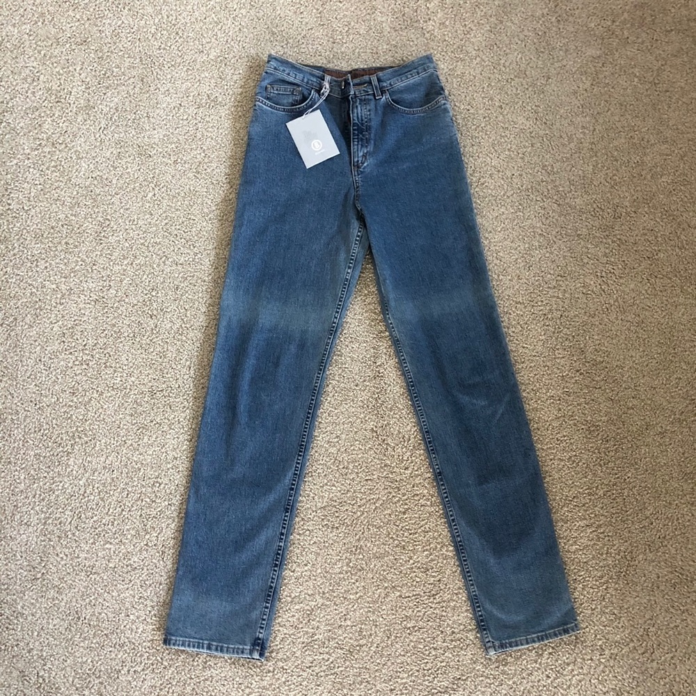 Bogner NWT High Rise Straight Leg Blue Jeans - Size 6L